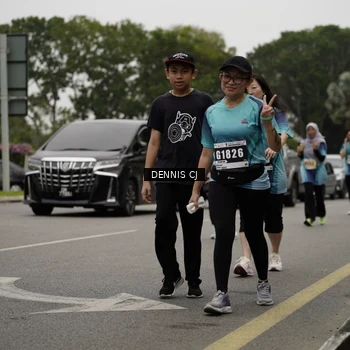 Runner Photo 8931865