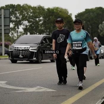 Runner Photo 8931868