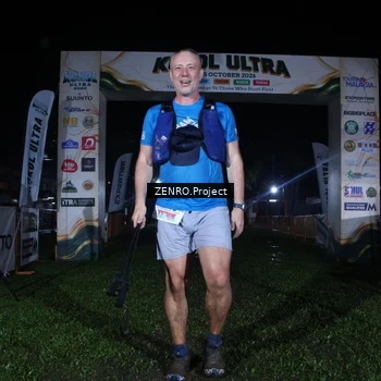 Runner Photo 8931871