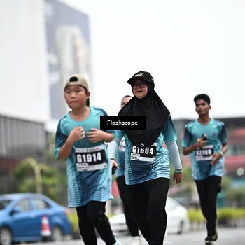 Runner Photo 8931910