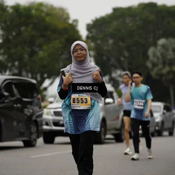 Runner Photo 8931914