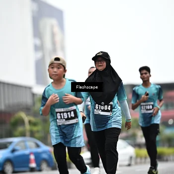 Runner Photo 8931932