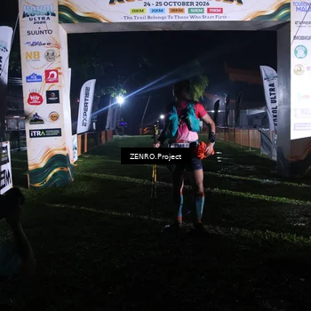 Runner Photo 8932019