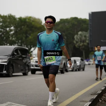 Runner Photo 8932032