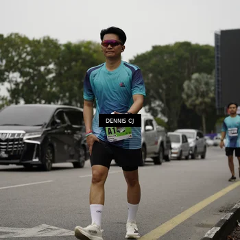 Runner Photo 8932056