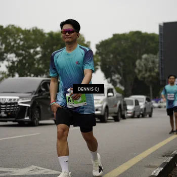 Runner Photo 8932057