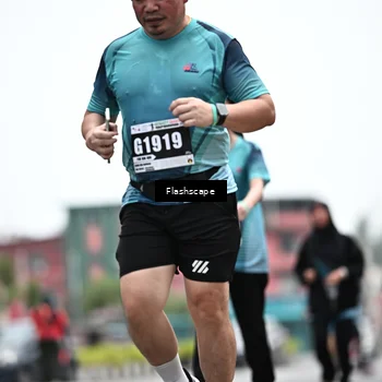 Runner Photo 8932219