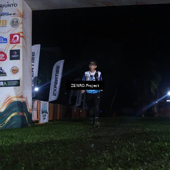 Runner Photo 8932224