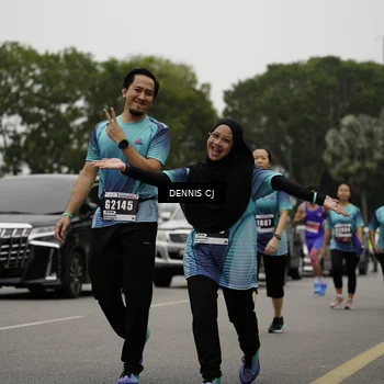 Runner Photo 8932277