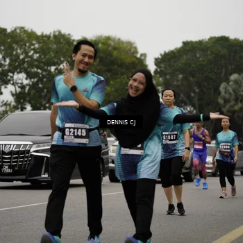Runner Photo 8932288