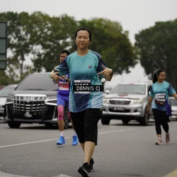 Runner Photo 8932332