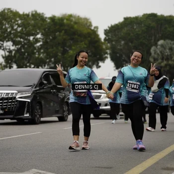 Runner Photo 8932355