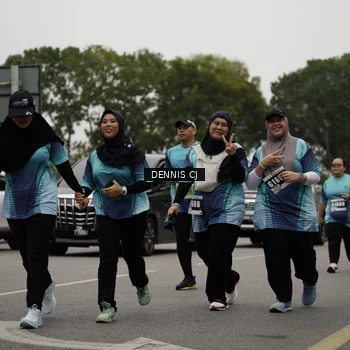 Runner Photo 8932417