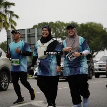 Runner Photo 8932454