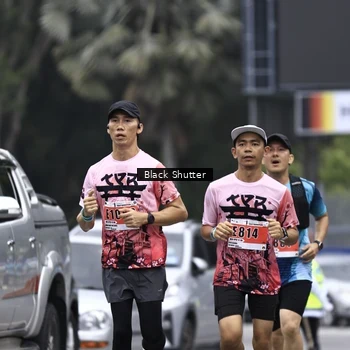 Runner Photo 8932468