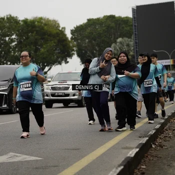 Runner Photo 8932472