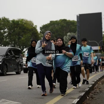 Runner Photo 8932495
