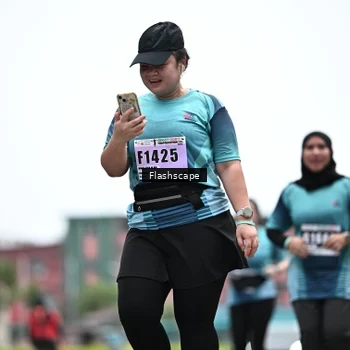 Runner Photo 8932499
