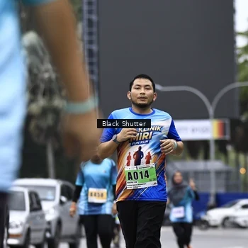 Runner Photo 8932757