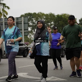 Runner Photo 8932792