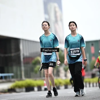Runner Photo 8932821