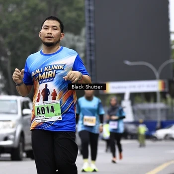Runner Photo 8932824