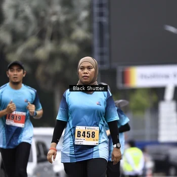 Runner Photo 8932832