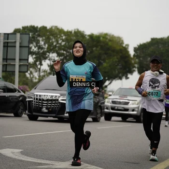 Runner Photo 8932851