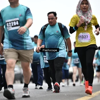 Runner Photo 8932853