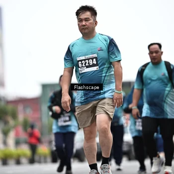 Runner Photo 8932857