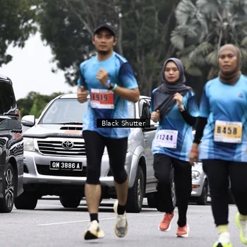 Runner Photo 8932871
