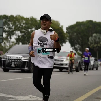 Runner Photo 8932876