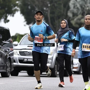 Runner Photo 8932883
