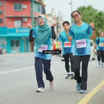 Runner Photo 8932890