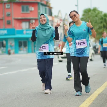 Runner Photo 8932894