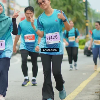 Runner Photo 8932895