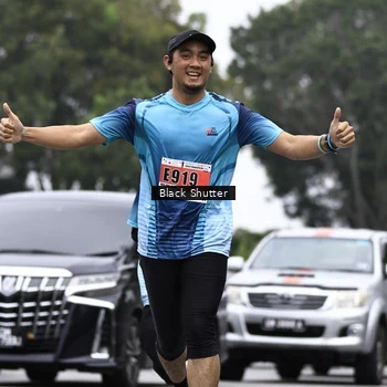 Runner Photo 8932921