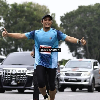 Runner Photo 8932945
