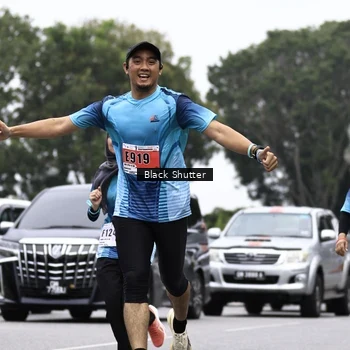 Runner Photo 8932961