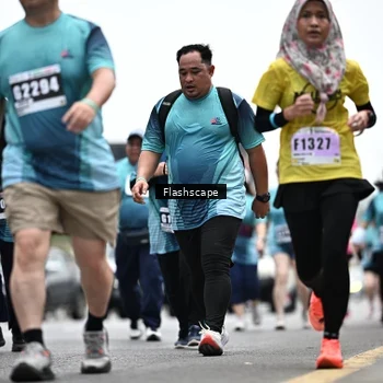Runner Photo 8932968