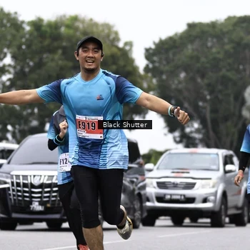Runner Photo 8932979