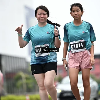 Runner Photo 8933023