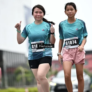 Runner Photo 8933043