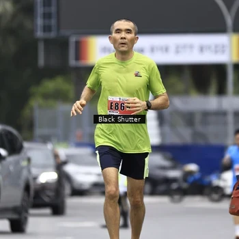 Runner Photo 8933051
