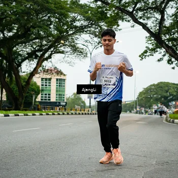 Runner Photo 8933083