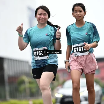 Runner Photo 8933094
