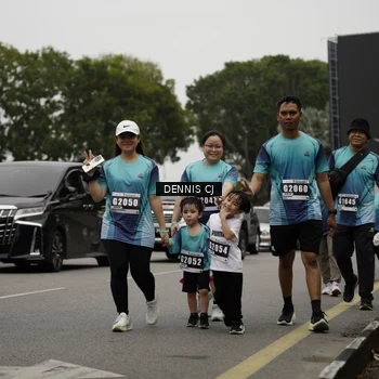 Runner Photo 8933100