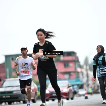 Runner Photo 8933129