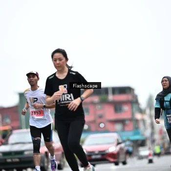 Runner Photo 8933133