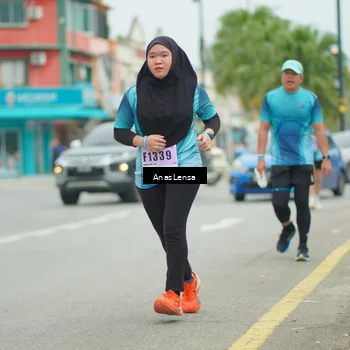 Runner Photo 8933152